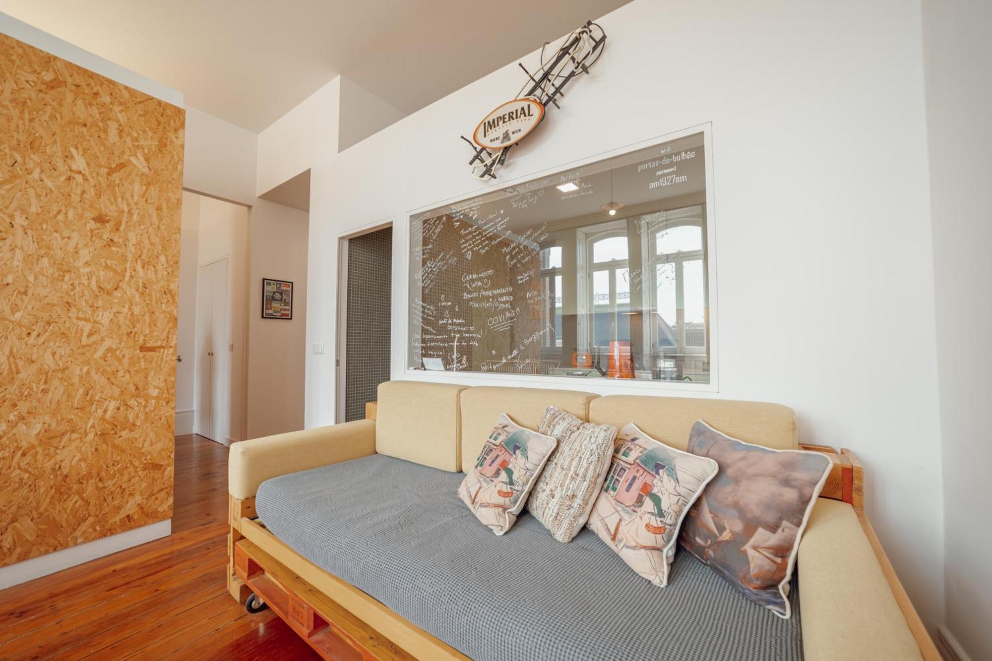Downtown Bolhao By Hosty Apartment Porto Room photo